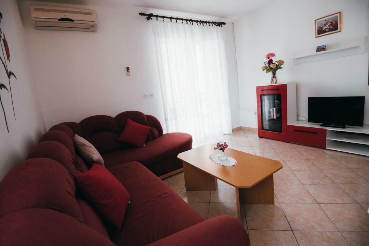 Apartmani Tamaris Vodice Exterior foto