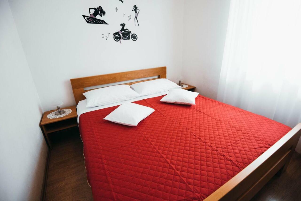 Apartmani Tamaris Vodice Exterior foto